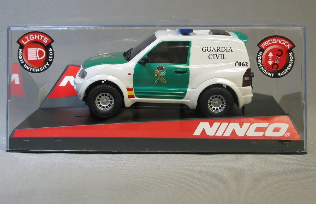 Emergencias 1/32 #NEW# Details about   NINCO 50512 Mitsubishi Pajero SEM 