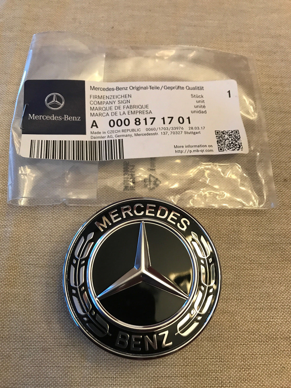 Mercedes Benz Hood Black Flat Laurel Wreath Badge Emblem OEM 0008171701  2022 2023 is in stock and for sale - Price & Review 2023 2024