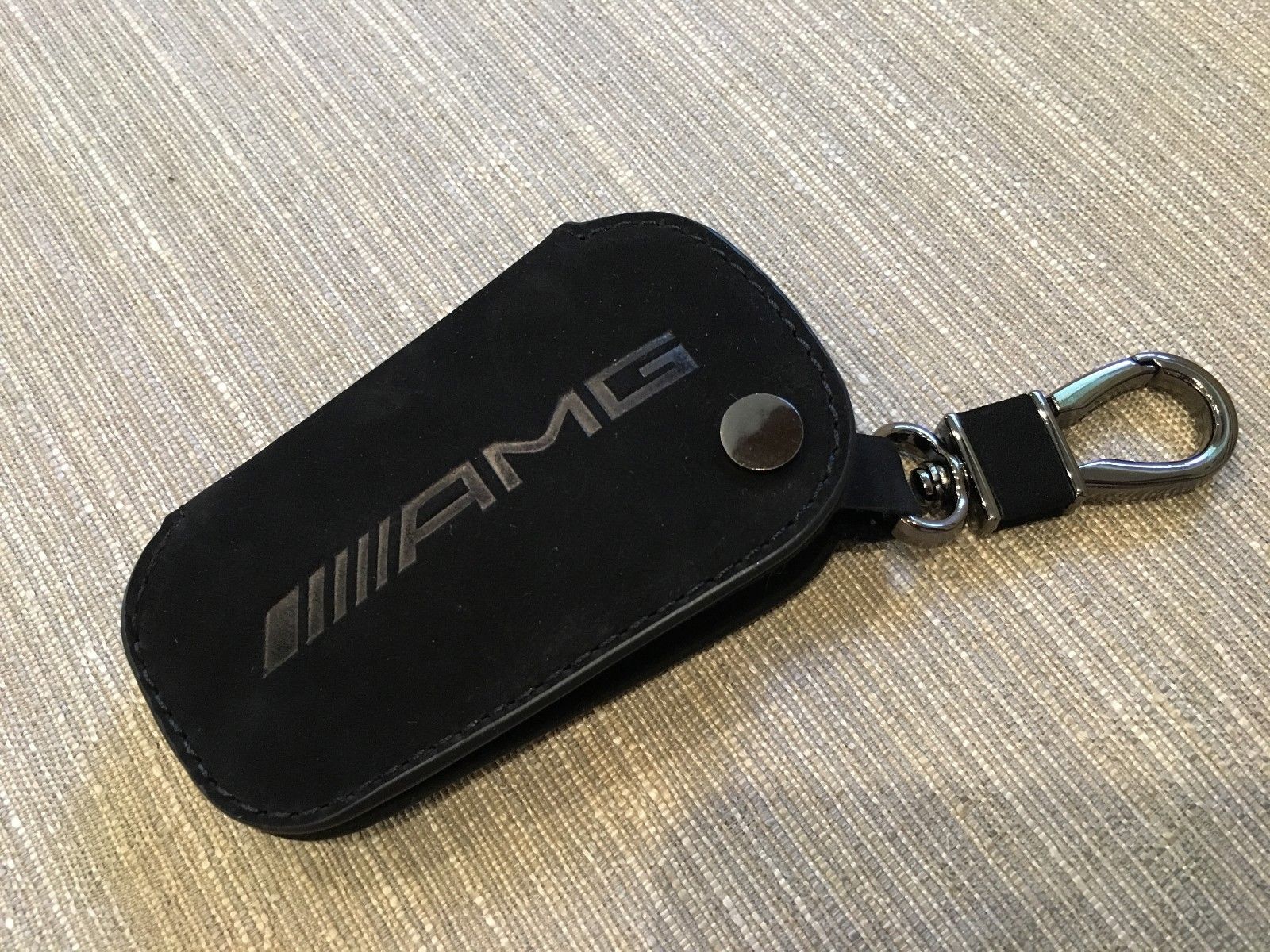 Huis Verkeerd Mineraalwater Mercedes AMG Black Suede Leather Key Fob Holder Pouch C63s C43 CLA45 GLA45  2017 2018 is in stock and for sale - 24CarShop.com