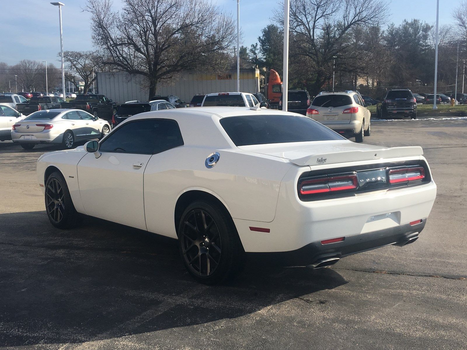1514678812_558_AwesomeAmazingGreat 2016 Dodge Challenger White Dodge Challenger RT Plus Coupe 5