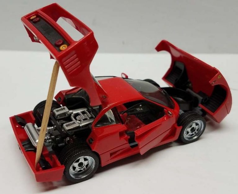 1:43 Scale HERPA Model Ferrari F40 Original Black Stand/Base and ...