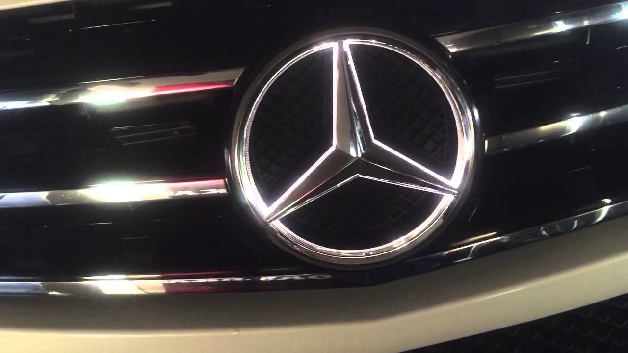 Illuminated LED Light Front Grille Star Emblem Badge for Mercedes Benz 2011-2017